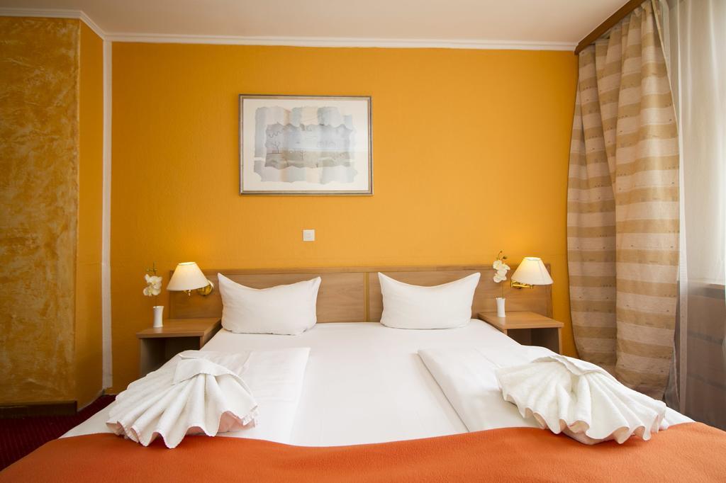 Hotel Spreewitz Am Kurfuerstendamm Берлин Экстерьер фото